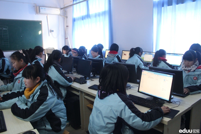特色教育--走访<em>郑州外国语女子中学</em>(小编探营第