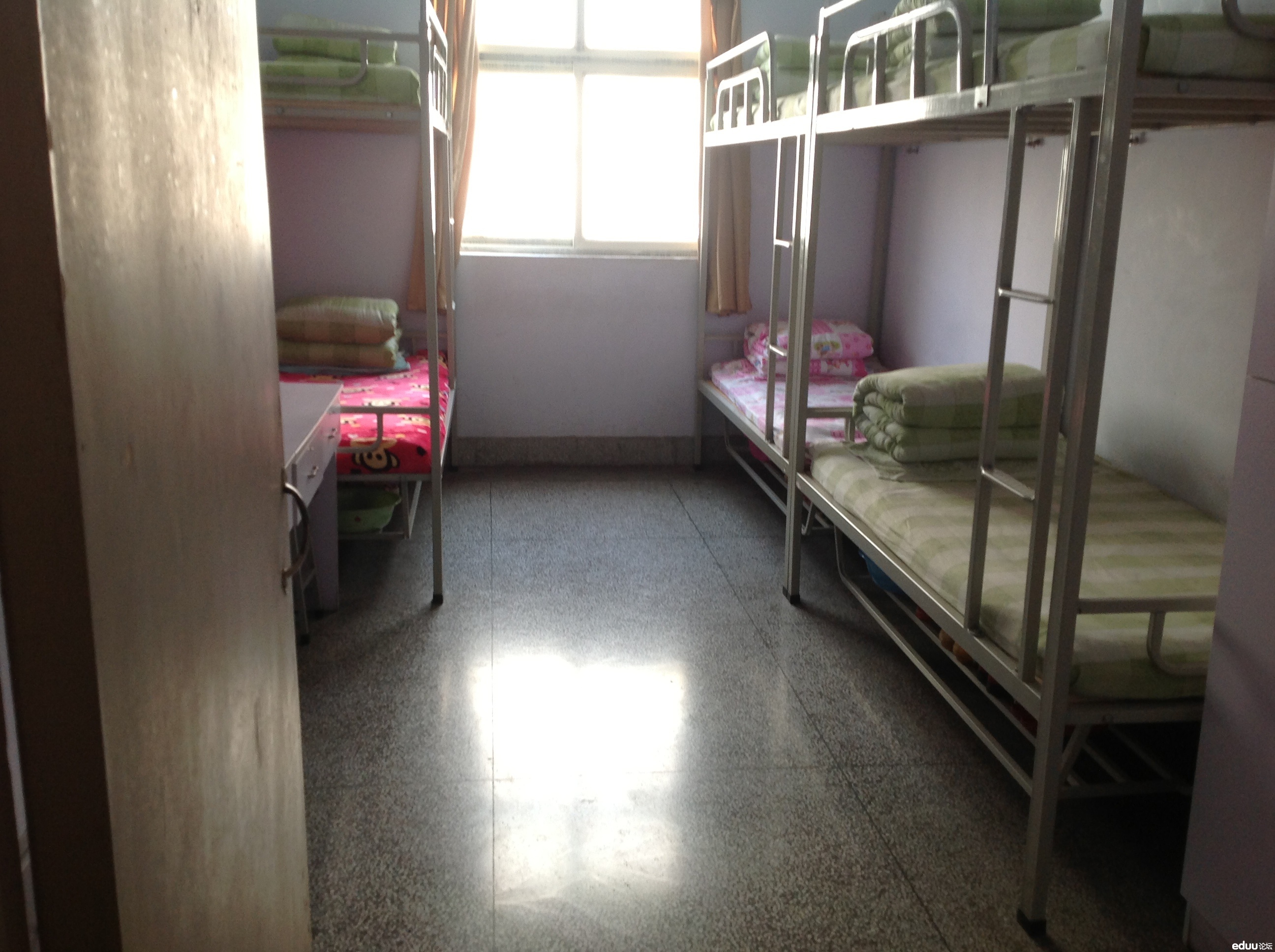 <em>郑州外国语女子中学</em> - 2014郑州小升初 - e度教