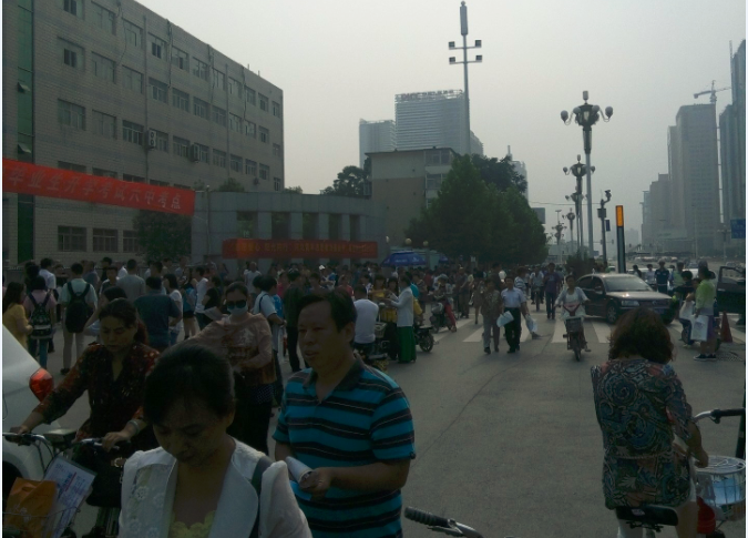 2014石家庄中考:我在中考现场,为你记录中考 -