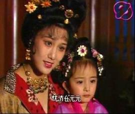 小童星杨幂~你认得么?其实还是很可爱的!